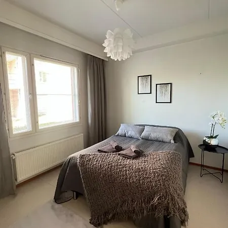 Annalan Helmi - Viihtyisae Koti Hyvillae Kulkuyhteyksillae Ja Saunalla Appartement *